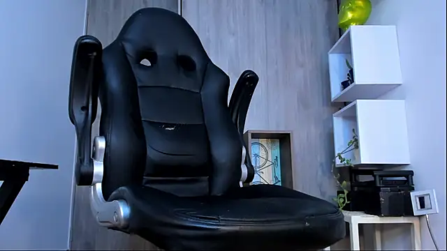 Ricardo 1998 online show from February 27, 2025, 8:06 am