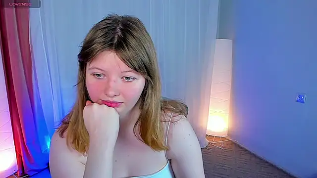 Snapshot of Vivian_cutie chatting on January 8, 2025, 3:28 pm Vivian cutie online show from January 8, 2025, 3:28 pm