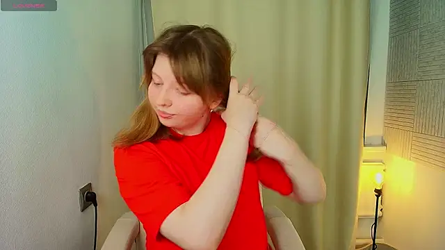 Snapshot of Vivian_cutie chatting on January 23, 2025, 3:32 pm Vivian cutie online show from January 23, 2025, 3:32 pm