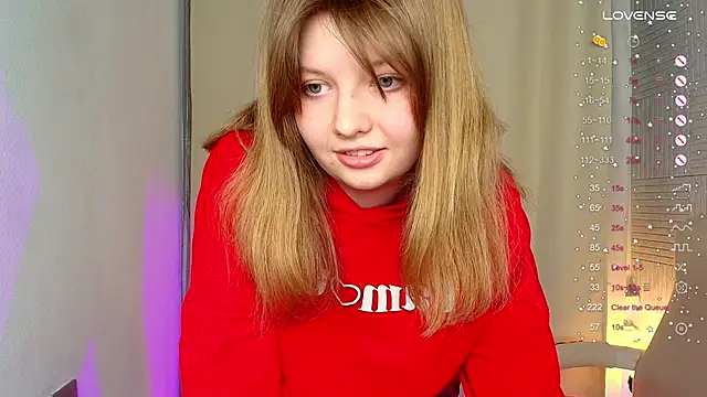 Snapshot of Vivian_cutie chatting on March 9, 2025, 4:55 pm Vivian cutie online show from March 9, 2025, 4:55 pm