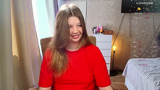 Vivian cutie online show from March 15, 2026, 10:32 am