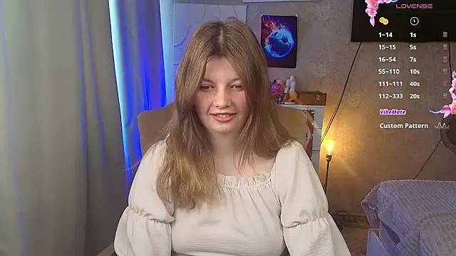 Vivian cutie online show from July 18, 2026, 8:40 am