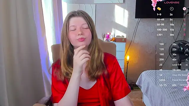 Vivian cutie online show from July 19, 2026, 3:38 pm