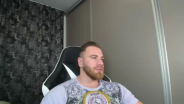 Thori92 online show from December 30, 2024, 6:49 pm