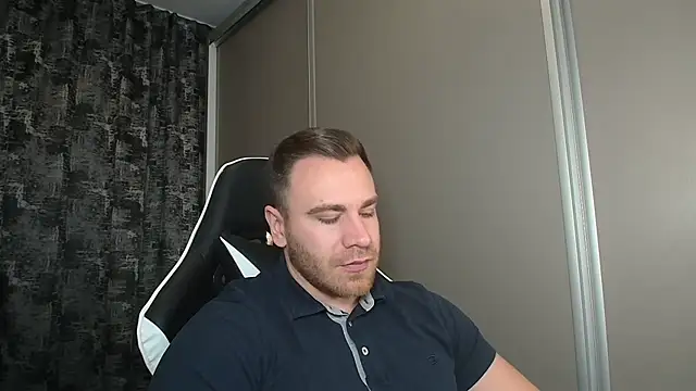 Thori92 online show from January 4, 2025, 5:26 pm