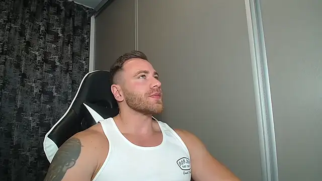 Thori92 online show from July 30, 2026, 5:56 pm