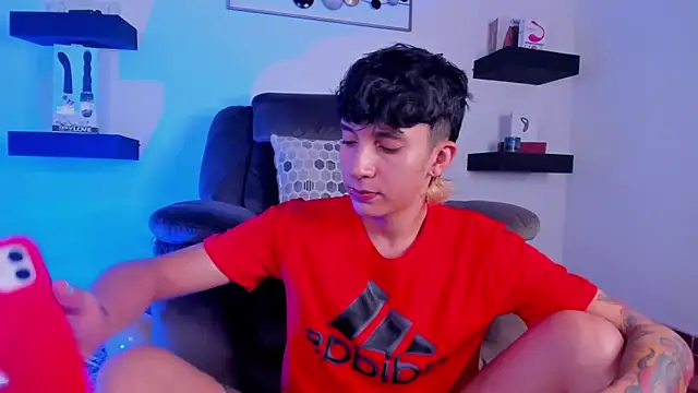 Snapshot of JacoboSwam chatting on January 18, 2025, 10:39 pm JacoboSwam online show from January 18, 2025, 10:39 pm