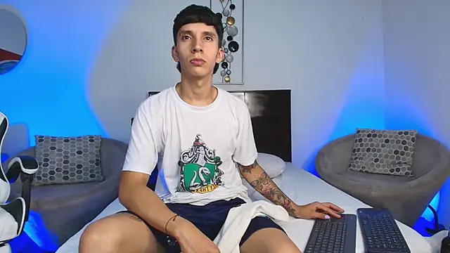 Snapshot of JacoboSwam chatting on March 17, 2025, 4:29 am JacoboSwam online show from March 17, 2025, 4:29 am