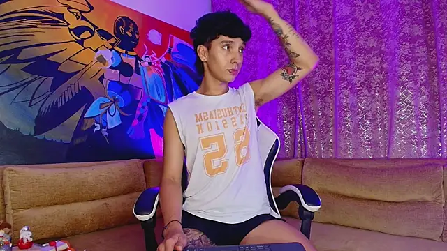 Snapshot of JacoboSwam chatting on October 13, 2025, 2:06 pm JacoboSwam online show from October 13, 2025, 2:06 pm