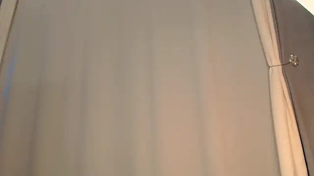 Snapshot of Tremendous_blondie chatting on July 19, 2026, 3:16 pm Tremendous blondie online show from July 19, 2026, 3:16 pm