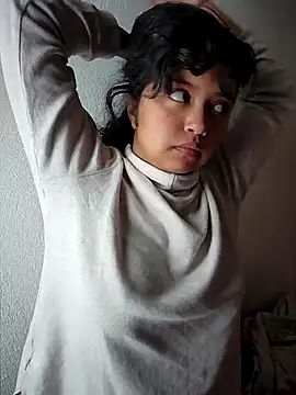 Snapshot of Peach_Girll chatting on February 22, 2025, 6:19 pm Peach Girll online show from February 22, 2025, 6:19 pm