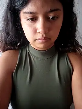 Snapshot of Peach_Girll chatting on March 8, 2025, 5:01 pm Peach Girll online show from March 8, 2025, 5:01 pm