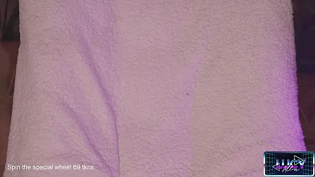 LucyAllenX online show from January 27, 2025, 9:44 pm