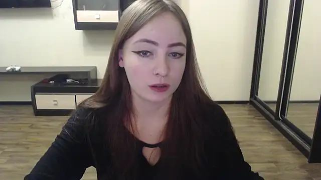 Snapshot of Laralianna chatting on December 9, 2024, 4:37 pm Laralianna online show from December 9, 2024, 4:37 pm