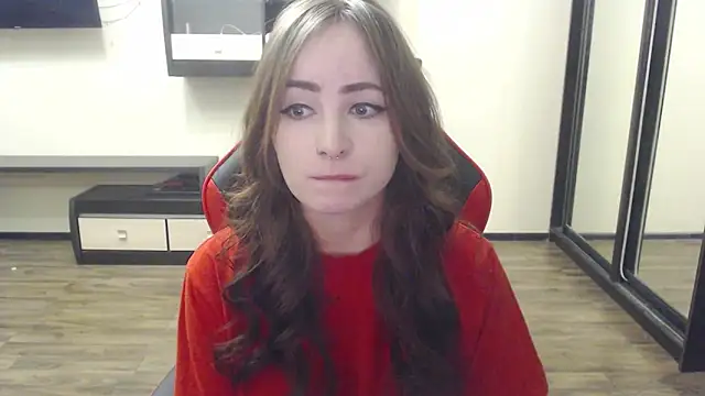 Snapshot of Laralianna chatting on December 22, 2024, 3:22 pm Laralianna online show from December 22, 2024, 3:22 pm