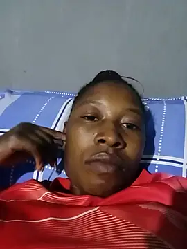 Snapshot of Queennewmind chatting on July 8, 2026, 5:50 pm Queennewmind online show from July 8, 2026, 5:50 pm