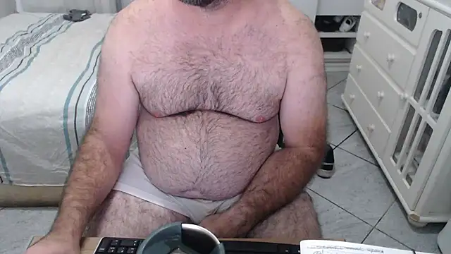 MysterBearMG online show from February 12, 2026, 3:45 am