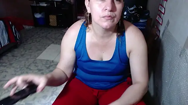 Snapshot of Barbiegomez chatting on April 15, 2026, 5:31 pm Barbiegomez online show from April 15, 2026, 5:31 pm