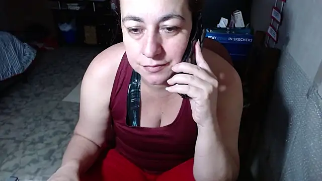 Snapshot of Barbiegomez chatting on April 17, 2026, 4:43 pm Barbiegomez online show from April 17, 2026, 4:43 pm