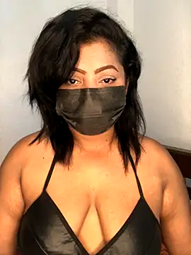  Cute ariana  online show from October 6, 2025, 7:50 am