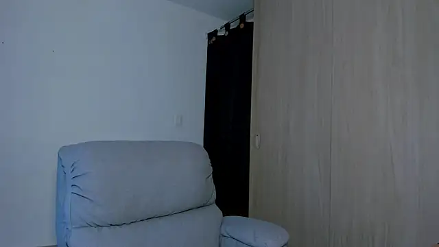 Snapshot of alejandro_calderon1 chatting on March 21, 2025, 2:50 am alejandro calderon1 online show from March 21, 2025, 2:50 am