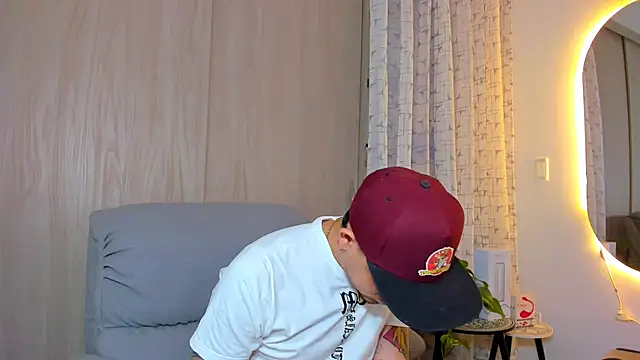 Snapshot of alejandro_calderon1 chatting on September 13, 2025, 3:28 am alejandro calderon1 online show from September 13, 2025, 3:28 am