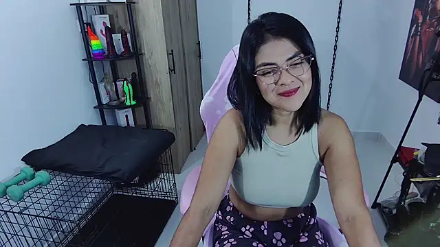 Hannah-grace online show from July 17, 2026, 11:39 am