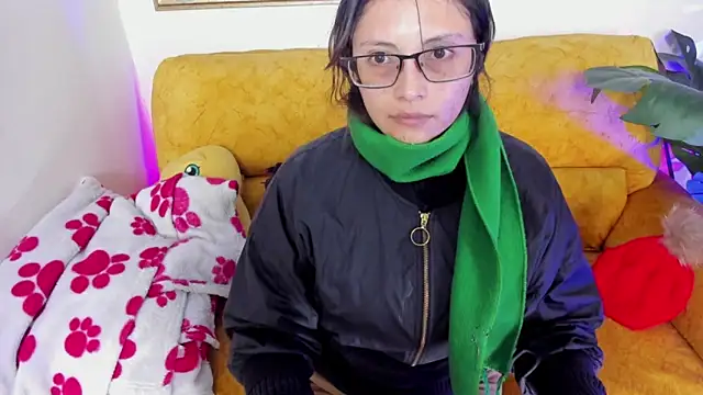Snapshot of Kyomi_chang chatting on May 7, 2026, 12:43 pm Kyomi chang online show from May 7, 2026, 12:43 pm