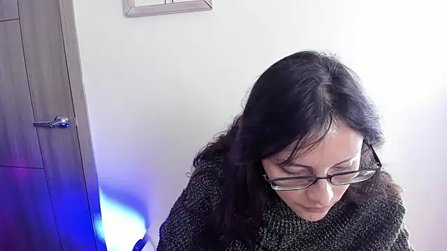 Kyomi chang online show from July 6, 2026, 3:03 pm