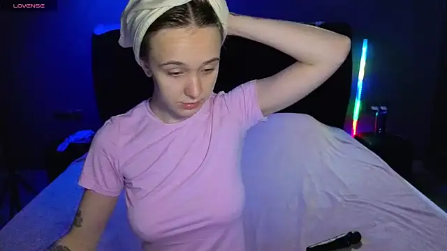 SexyCocobutt online show from May 18, 2026, 4:35 pm