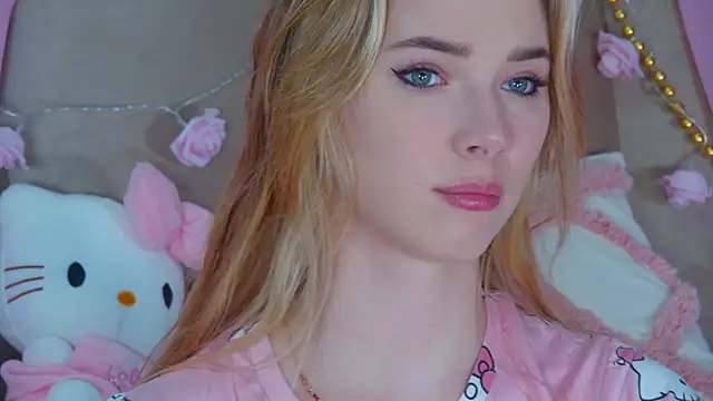 Snapshot of GentleRossi chatting on January 28, 2025, 4:08 pm GentleRossi online show from January 28, 2025, 4:08 pm