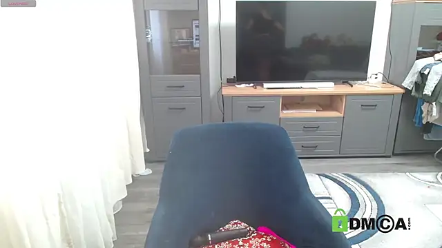 Jessica9601 online show from December 1, 2025, 8:41 am