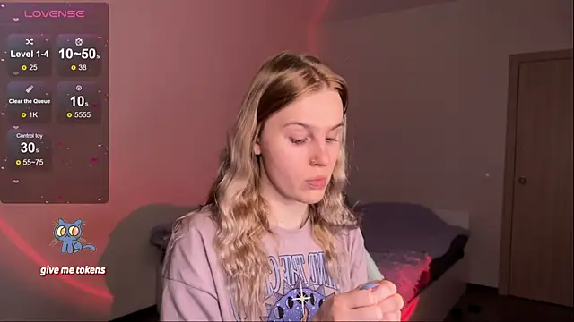 Chanel Gill online show from March 22, 2025, 1:43 am