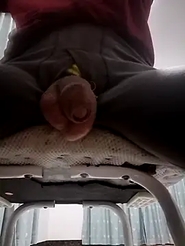 shezai1075461868 online show from February 21, 2026, 5:47 pm