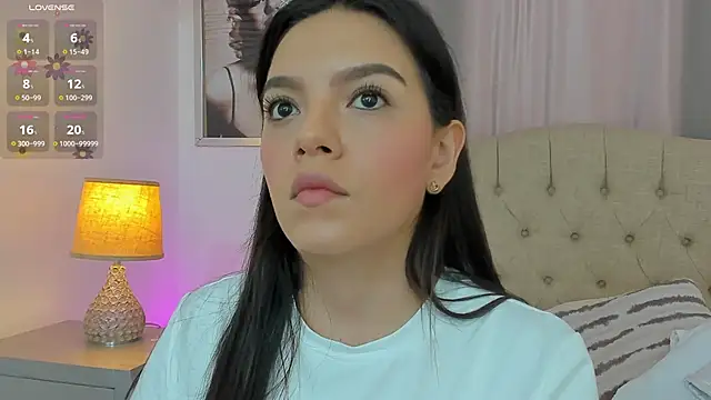 Snapshot of Beautyari_ chatting on June 8, 2026, 1:00 pm Beautyari online show from June 8, 2026, 1:00 pm
