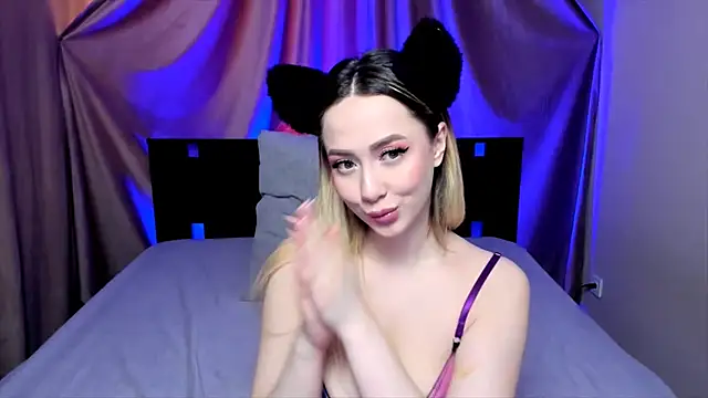 Snapshot of AriaSugar chatting on February 1, 2025, 4:35 am AriaSugar online show from February 1, 2025, 4:35 am