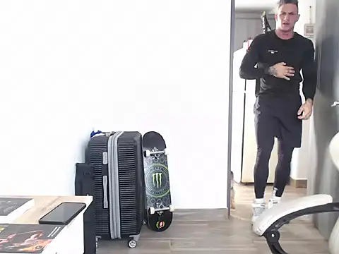 xxxtreme master7 online show from December 2, 2025, 12:10 pm