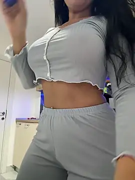 Scarlett-Dream online show from May 14, 2026, 5:14 am