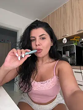 Scarlett-Dream online show from July 2, 2026, 6:08 am