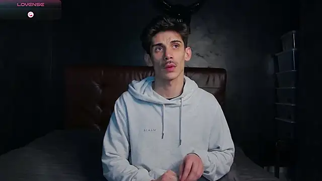 DanielCrush1 online show from January 16, 2026, 2:15 am