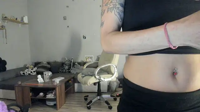 Snapshot of Orchideaxx chatting on May 22, 2026, 9:09 pm Orchideaxx online show from May 22, 2026, 9:09 pm