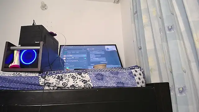 eolicasex online show from February 13, 2025, 11:04 pm