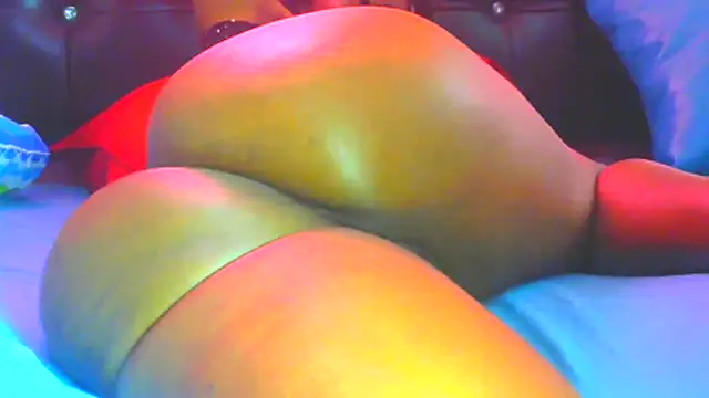 Queenofthenightx online show from February 8, 2026, 6:28 am