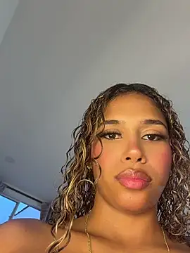 stormyy  online show from July 15, 2026, 11:21 pm
