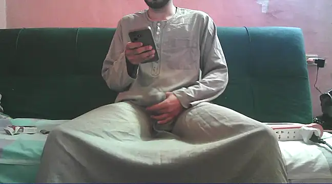 Snapshot of foxsanSs chatting on February 26, 2025, 9:32 am foxsanSs online show from February 26, 2025, 9:32 am