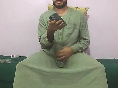 Snapshot of foxsanSs chatting on November 5, 2025, 7:47 pm foxsanSs online show from November 5, 2025, 7:47 pm