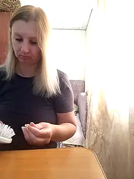 BustyBlond online show from September 12, 2025, 6:13 am