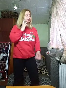 BustyBlond online show from April 24, 2026, 4:42 pm
