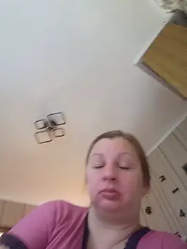 Snapshot of BustyBlond chatting on July 20, 2026, 5:22 am BustyBlond online show from July 20, 2026, 5:22 am
