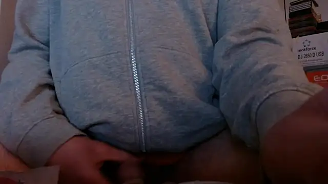 Cordt27 online show from February 16, 2026, 8:27 pm